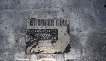 Toyota Engine Control Unit 89661-68120