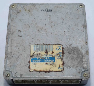 Toyota Crown JZS151 1JZ-G 2WD Engine Control Unit 89661-3A250