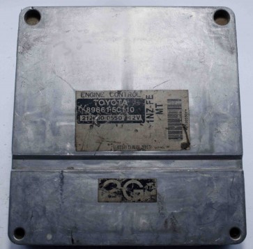 Toyota Engine Control Unit 89661-5C110 1NZ-FE M/T