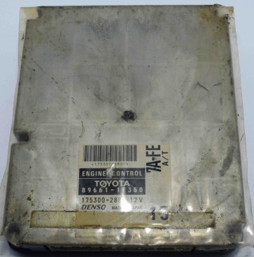 Toyota Corolla AE112 Engine Control Unit 89661-1E350 7A-FE A/T