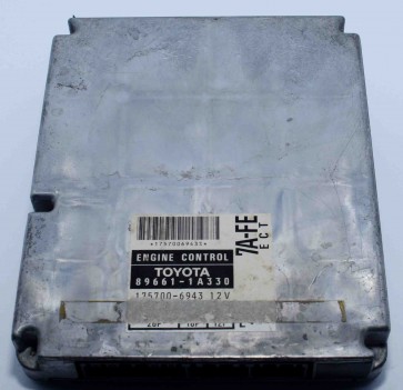 Toyota Sprinter Carib E-AE115G 7A-FE Engine Control Unit 89661-1A330