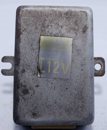Toyota Hiace LH85 Engine Control Unit 28521-54340 078400-2702 L12v 