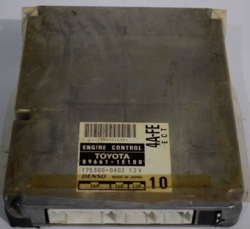Toyota Sprinter Trueno AE111 4AFE Engine Control Unit 89661-1E100