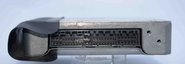 Toyota Engine Control Unit 89551-28071 - Estima Lucida 2.2