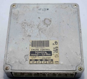 Toyota Cresta JZX105 1JZ-G 4WD Engine Control Unit 89661-22750
