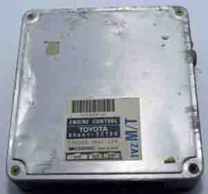 Toyota Engine Control Unit 89661-32700 1VZ M/T