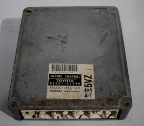 Toyota Land Cruiser Prado J90 (1996-2003) 5VZ 4x4 A/T Engine Control Unit 89661-60840