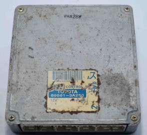 Toyota Crown JZS151 1JZ-G 2WD Engine Control Unit 89661-3A250