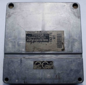 Toyota Engine Control Unit 89661-5C110 1NZ-FE M/T