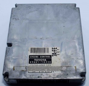 Toyota Sprinter Carib E-AE115G 7A-FE Engine Control Unit 89661-1A330