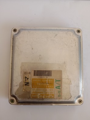 Toyota Hilux, Toyota Surf 4 Runner Engine Control Unit 89661-35490 175800-1011