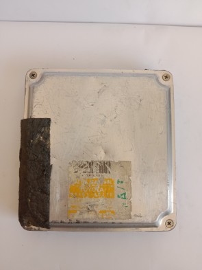 Toyota Prado Land Cruiser (1990) LJ71 LJ78 Diesel 2LTE Engine Control Unit 89661-60110 ECU ECM 